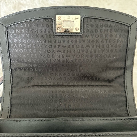 Kate Spade Pearl Purse - Picture 5 of 8